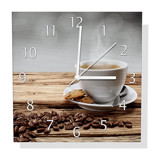 Wallario Design Wanduhr Heiße Tasse Kaffee mit Kaffeebohnen aus Aluverbund, Alu-Uhr Größe 30 x 30 cm, weiße Zeiger mit Metalloptik von Wallario