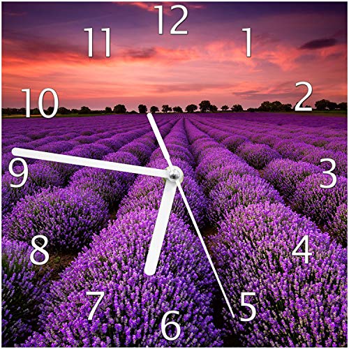 Wallario Design-Wanduhr Lavendelfeld unter rotem Himmel aus Glas, Motiv-Uhr Größe 20 x 20 cm, weiße Zeiger von Wallario