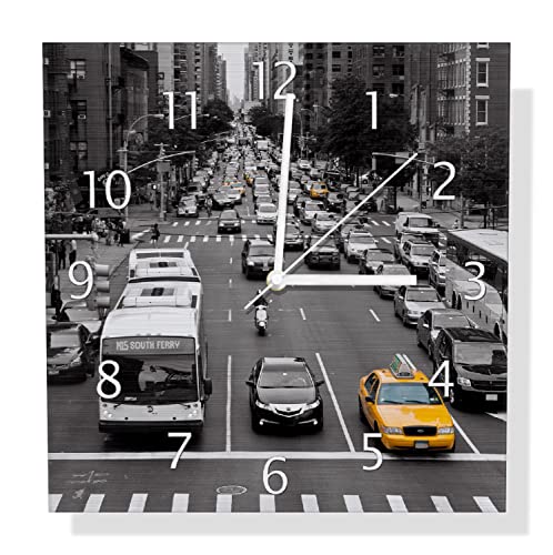 Wallario Design Wanduhr New York Yellow Taxi I aus Aluverbund, Alu-Uhr Größe 30 x 30 cm, weiße Zeiger mit Metalloptik Wallario Design Wanduhr New York Yellow Taxi I aus Aluverbund, Alu-Uhr Größe 30 x 30 cm, weiße Zeiger mit Metalloptik von Wallario
