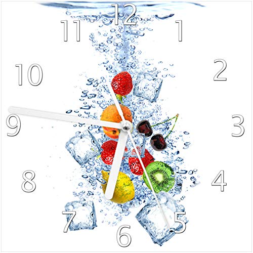 Wallario Design Wanduhr Obst-Eiswürfel-Mix im Wasser mit weißem Hintergrund aus Echtglas, Größe 20 x 20 cm mit weißen Zeigern von Wallario