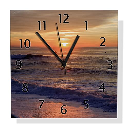 Wallario Design Wanduhr Sonne über dem Meer aus Aluverbund, Alu-Uhr Größe 30 x 30 cm, Schwarze Zeiger mit Metalloptik von Wallario