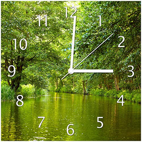 Wallario Design-Wanduhr Spreewald in Brandenburg grüne Wälder und Spiegelungen im Wasser aus Glas, Motiv-Uhr Größe 30 x 30 cm, weiße Zeiger Wallario Design-Wanduhr Spreewald in Brandenburg grüne Wälder und Spiegelungen im Wasser aus Glas, Motiv-Uhr Größe 30 x 30 cm, weiße Zeiger von Wallario