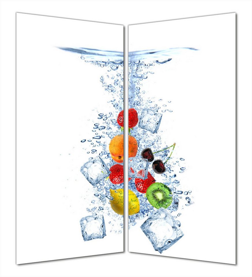 Wallario Duschrückwand Obst-Eiswürfel-Mix im Wasser mit weißem Hintergrund, (2-tlg) von Wallario