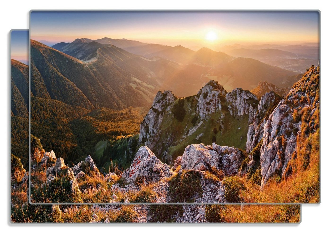 Wallario Frühstücksbrett Berglandschaft mit Sonnenuntergang in der Slowakei, ESG-Sicherheitsglas, (inkl. rutschfester Gummifüße 4mm, 2-St), 20x30cm von Wallario