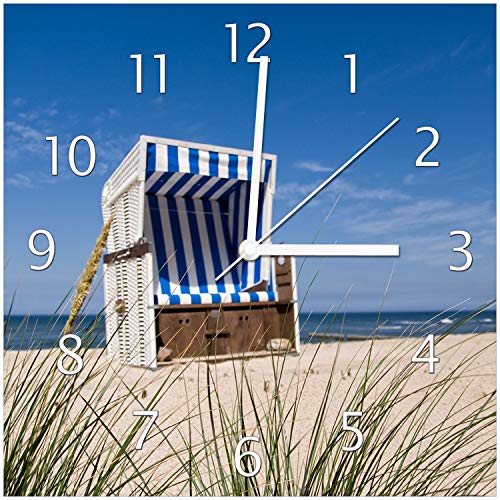 Wallario Design-Wanduhr Strandkorb aus Glas, Motiv-Uhr Größe 30 x 30 cm, weiße Zeiger von Wallario