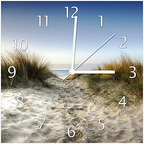 Wallario Design-Wanduhr Weg durch die Dünen zum Strand am Meer aus Glas, Motiv-Uhr Größe 30 x 30 cm, weiße Zeiger von Wallario