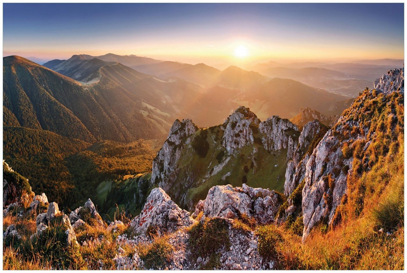 Wallario Glasbild, Berglandschaft mit Sonnenuntergang in der Slowakei, in verschiedenen Ausführungen von Wallario