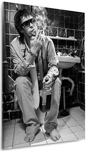 Wallario Leinwandbild Kloparty - Sexy Mann auf Toilette mit Zigarette SW - Wandbild 60 x 90 cm: Kunstdruck | Brillante lichtechte Farben | hochauflösend | verzugsfrei von Wallario