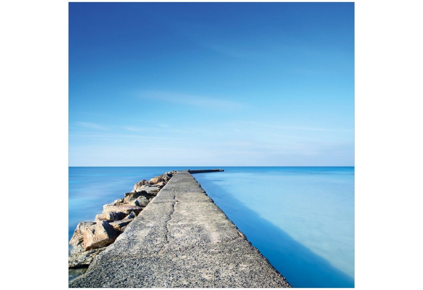 Wallario Memoboard Pier am blauen Ozean mit blauem Himmel von Wallario