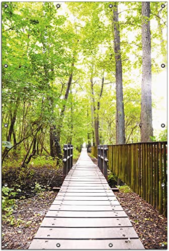 Wallario Outdoor-Poster für Garten oder Balkon Spaziergang im Wald Holzweg über einen Fluss, Motivbanner Größe: ca. 120 x 180 cm, Outdoor-Bild von Wallario