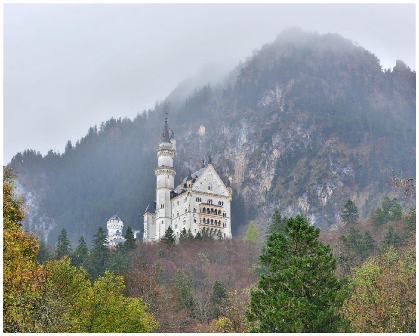 Wallario Poster, Schloss Neuschwanstein in Bayern, in verschiedenen Ausführungen von Wallario