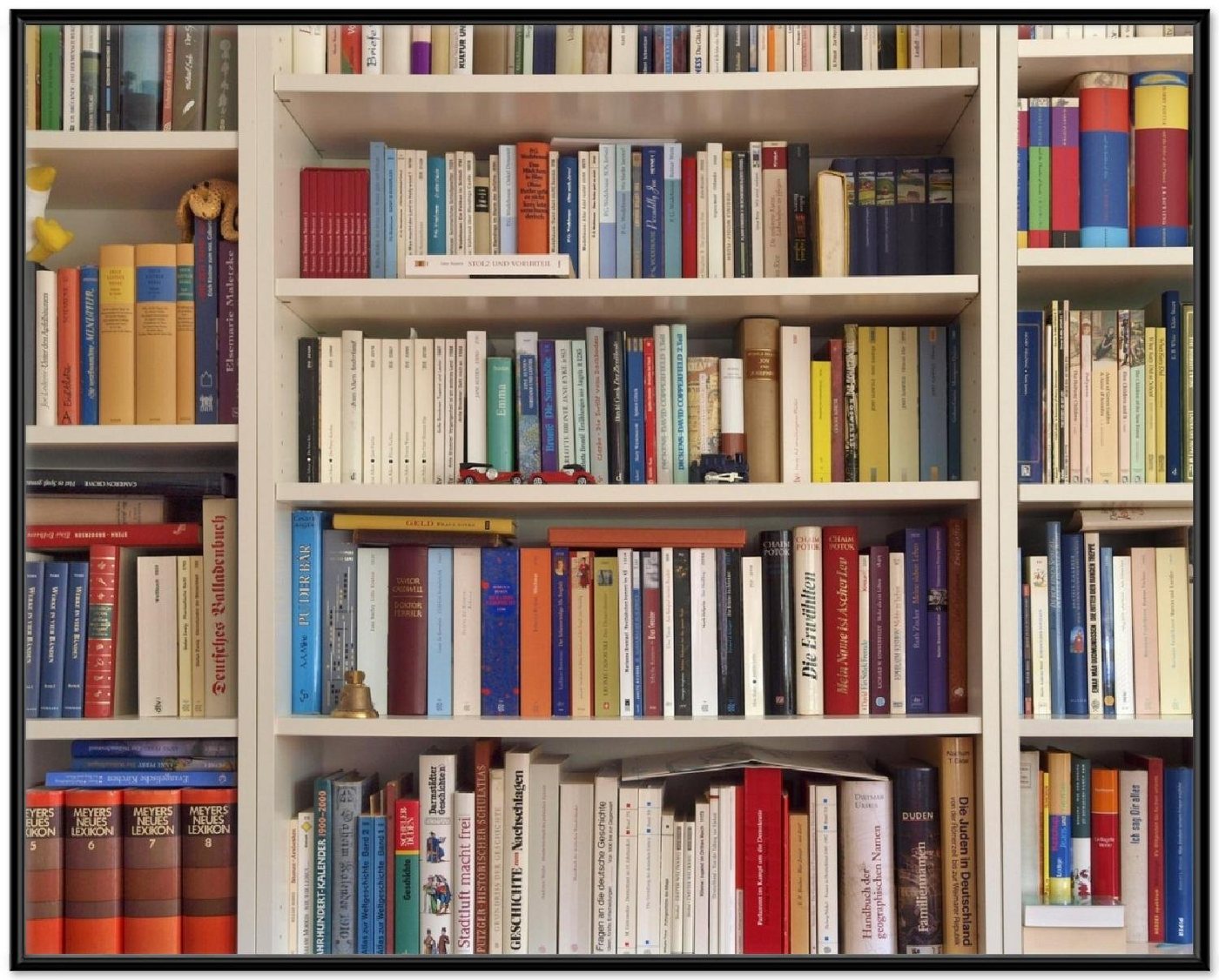 Wallario Poster, Weißes Bücherregal mit unterschiedlichen Büchern, in verschiedenen Ausführungen Wallario Poster, Weißes Bücherregal mit unterschiedlichen Büchern, in verschiedenen Ausführungen von Wallario