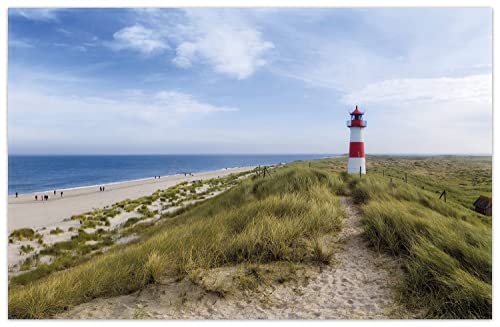 Wallario Rutschfester, Teppich mit Motiv - Fußmatte Am Strand von Sylt Leuchtturm auf der Düne Panorama, Größe 90 x 140 cm - flachgewebt von Wallario