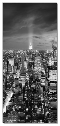 Wallario Selbstklebende Türtapete New York bei Nacht - Panoramablick über die Stadt - schwarzweiß - Türposter 93 x 205 cm Abwischbar, rückstandsfrei zu entfernen Wallario Selbstklebende Türtapete New York bei Nacht - Panoramablick über die Stadt - schwarzweiß - Türposter 93 x 205 cm Abwischbar, rückstandsfrei zu entfernen von Wallario