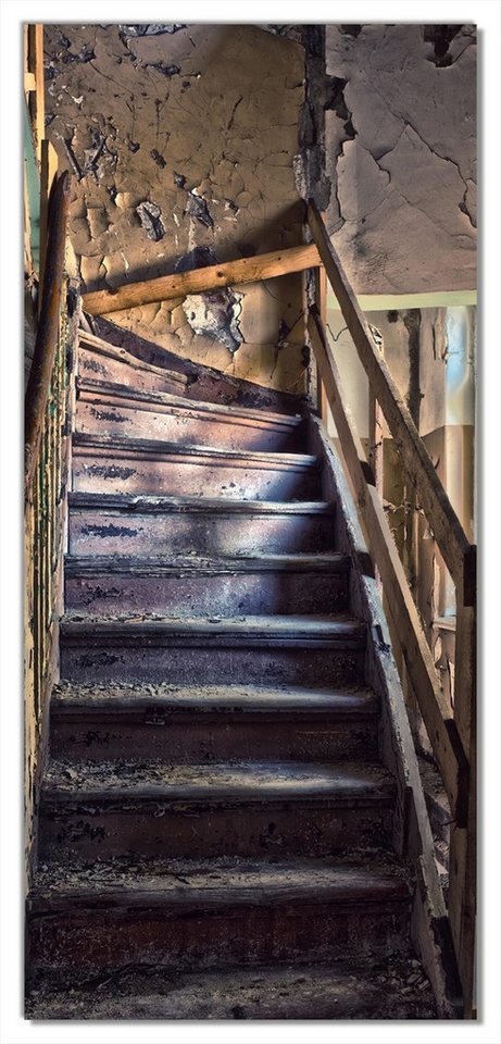 Wallario Türtapete Treppe in einem alten Haus, glatt, ohne Struktur Wallario Türtapete Treppe in einem alten Haus, glatt, ohne Struktur von Wallario