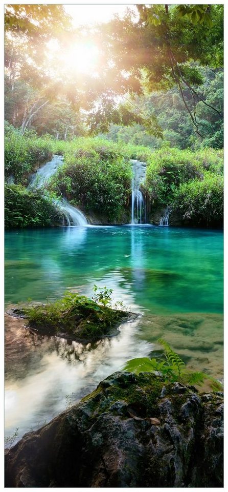Wallario Türtapete Türkisgrüner See im Nationalpark in Guatemala, glatt, ohne Struktur von Wallario