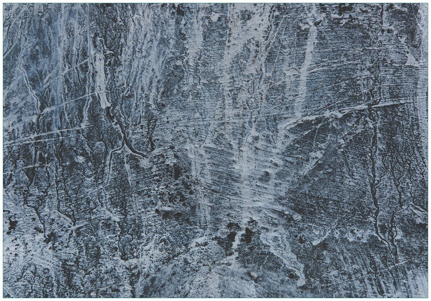 Wallario Vliestapete Alte graue Steinwand, Seidenmatte Oberfläche, hochwertiger Digitaldruck, in verschiedenen Größen erhältlich von Wallario