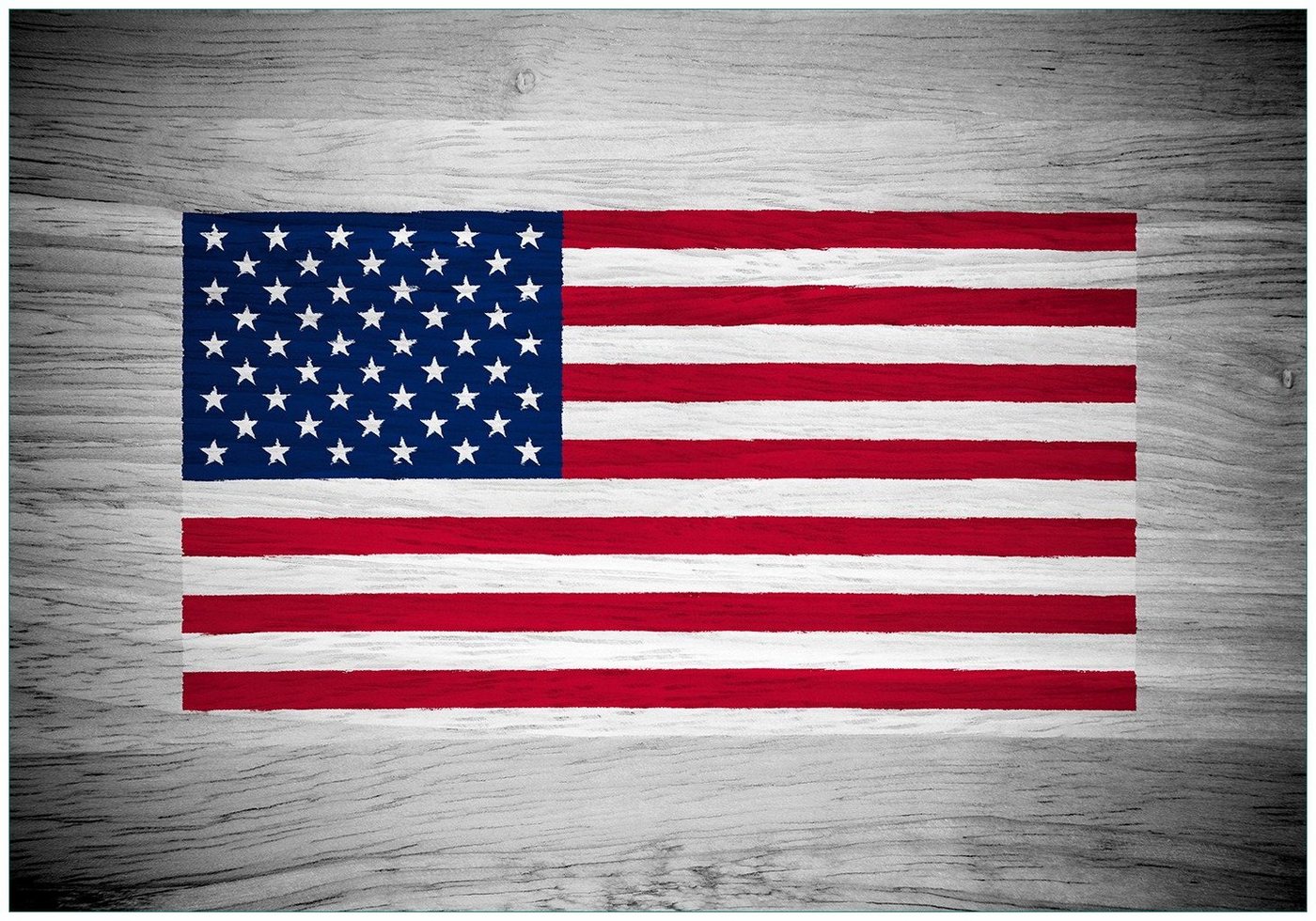 Wallario Vliestapete USA Flagge auf Holz, Seidenmatte Oberfläche, hochwertiger Digitaldruck, in verschiedenen Größen erhältlich von Wallario