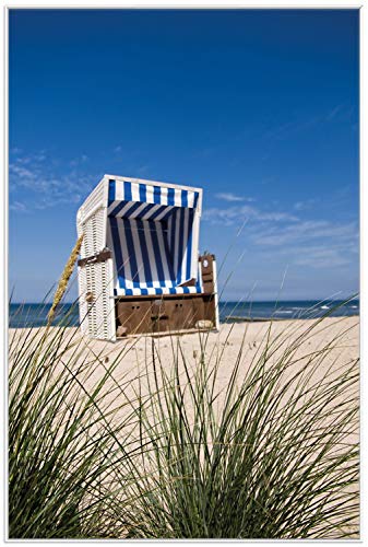 Wallario Wandbild - Strandkorb in Premiumqualität, Poster mit weißem Rahmen, Größe: 61 x 91,5 cm Wallario Wandbild - Strandkorb in Premiumqualität, Poster mit weißem Rahmen, Größe: 61 x 91,5 cm von Wallario