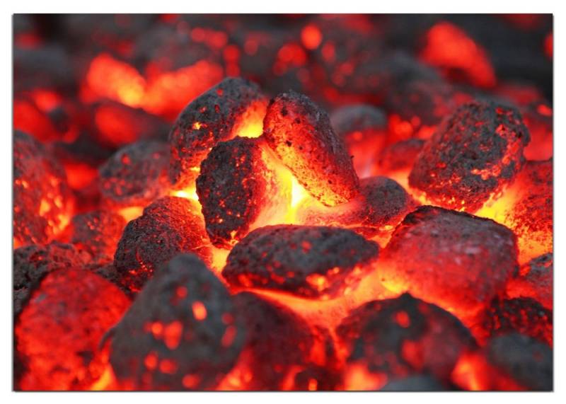 Wallario Wandfolie, Glühende Kohlen im Kamin, wasserresistent, geeignet für Bad und Dusche von Wallario