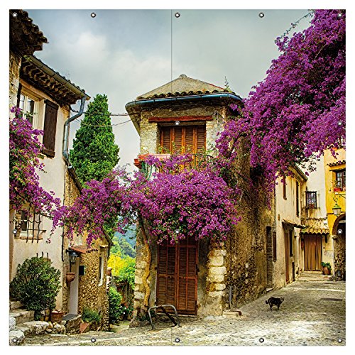 Wallario XXL Garten-Poster Outdoor-Poster - Malerische Stadt in der Provence mit bunten Blumen in Premiumqualität, für den Außeneinsatz geeignet von Wallario