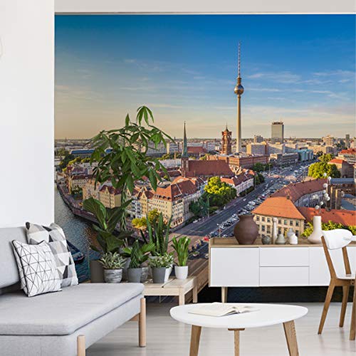 Wallepic Vlies Fototapete Stadt Berlin Gebäude Fernsehturm Brücke 180 x 120 Moderne Tapete XXL Autos Fluss Himmel Wohnzimmer Schlafzimmer Büro Flur Wandtapete Br.180xHö.120 von Wallepic