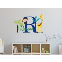 Benutzerdefinierter Name & Initiale Giraffe Affe Und Zweige - Baby Boy Kinderzimmer Wandtattoo Für Rom Decorations, Safari Wandtattoos von WallsArtStudio