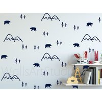 Bergbären Vinyl Aufkleber, Wald Kinderzimmer Kinder Wanddekor, Jungenzimmer Dekor, Wandtattoo von WallsArtStudio