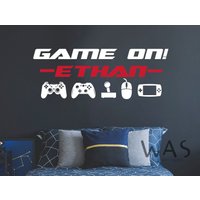 Personalisierter Junge Name Gamer Wand Vinyl Aufkleber, Videospiel Wandaufkleber, Game Zone Controllers Spielzimmer Dekor, Geschenk Für von WallsArtStudio
