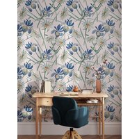 Blaue Gartenblumen, Helle Aquarell-Tapete, Vintage-Wohnkultur, Peel-And-stick-Tapete, Abnehmbare Tapete, Florale Wandkunst - 1278 von WallvyHome