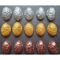 15 Stück Bunte Goldene, Silberne, Kupferne Walnusshälften Walnuss Schalen Herbst Gesteck Winter Weihnachten Deko Basteln von WalnussBastelstube
