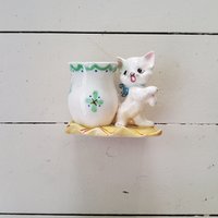 Freche Kitty Vintage Anthropomorphe Katze Blumentopf Keramikvase von WalnutHillVintage