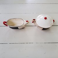Le Coq Rouge Holt Howard Vintage Keramik Creme Und Zucker von WalnutHillVintage