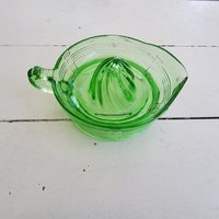 Uran Anker-Hocking Grüne Zitruspresse Vintage Reibahle von WalnutHillVintage