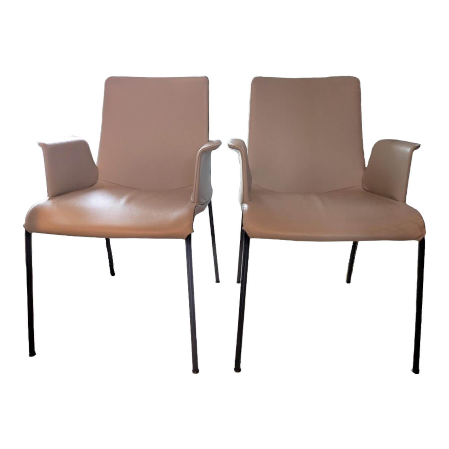 2er Set Leder-Stuhl Liz Mit Armlehne Leder Napoli 1881 Steingrau 2er Set Leder-Stuhl Liz Mit Armlehne Leder Napoli 1881 Steingrau von Walter Knoll