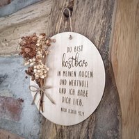 Christliches Holzschild Mit Trockenblumen | Bibelvers Individuelles Geschenk Du Bist Kostbar Wunschtext von WaltersARTikel