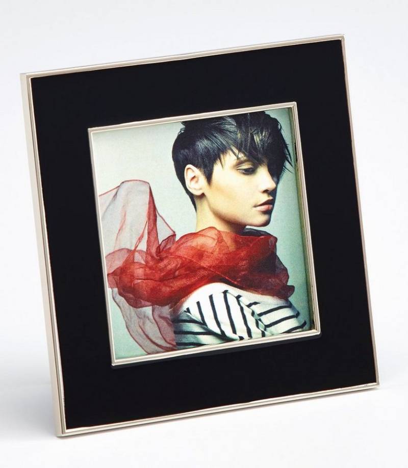 Walther Design Portraitrahmen Mathis, für 1 Bilder, schwarze Samtrückwand Walther Design Portraitrahmen Mathis, für 1 Bilder, schwarze Samtrückwand von Walther Design