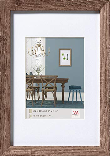 walther design Bilderrahmen nussbaum 40 x 50 cm mit Passepartout, Fiorito Holzrahmen EF050N von walther design