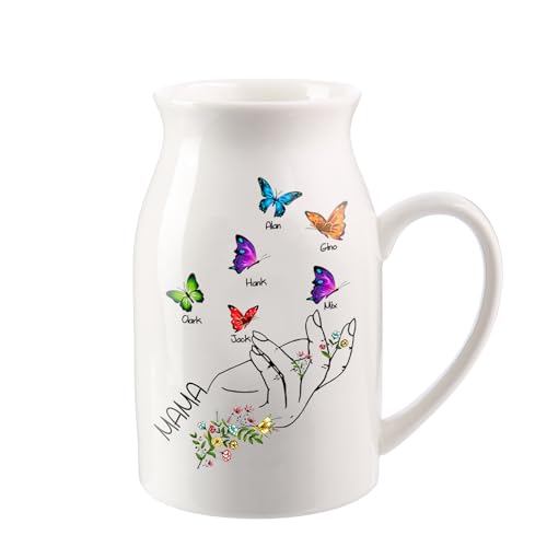 Wamantic Personalisierte Vase Muttertag - Benutzerdefinierte 1-8 Namen Keramik Vase Personalisierte Namen & Text Getrocknete Schmetterlings Vase für Home Decor Geschenke für Oma Mama(6-Namen) von Wamantic