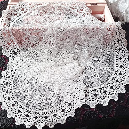 4 Stück weiß Spitze Stickerei Tisch Tischset,Spitze Untersetzer Runden Blumen-Form Matte Tischset Platzsets Tisch Vollhäkel Deckchen Cup Coasters für Esszimmer Küche Bankett Hochzeit Deko 25cm,Nelke von Wambere