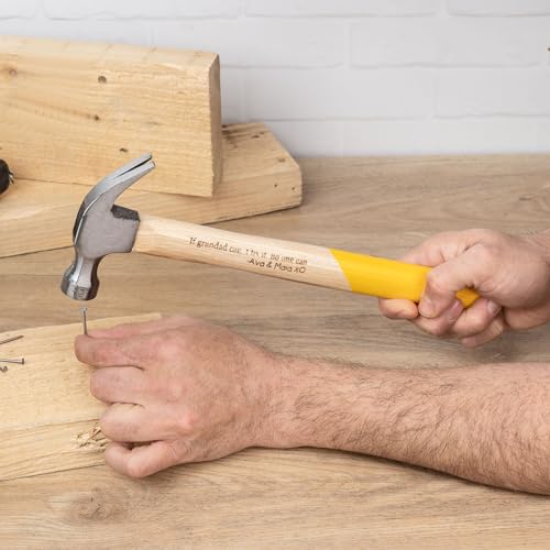 Wanapix | Personalisierter Hammer mit Text | mit Holzkiste | Holzgriff, Metallkopf | direkt auf dem Griff eingraviert | Originelles Geschenk | 100% Personalisierbar Wanapix | Personalisierter Hammer mit Text | mit Holzkiste | Holzgriff, Metallkopf | direkt auf dem Griff eingraviert | Originelles Geschenk | 100% Personalisierbar von Wanapix