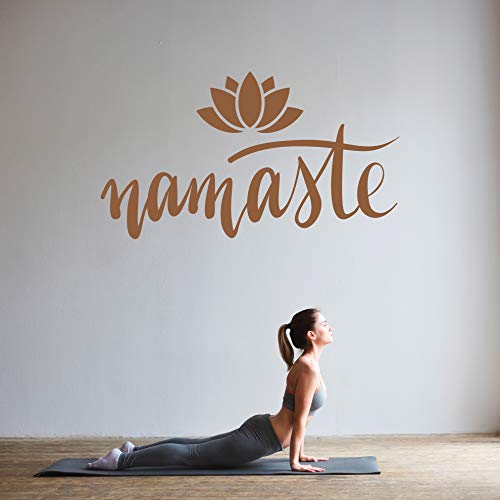 NAMASTE mit Lotusblume - Wandtattoo Wandaufkleber Sticker Aufkleber Mandala Lotus - erhältlich in vielen Größen (Lehmbraun, 100 x 56 cm) von WandFactory