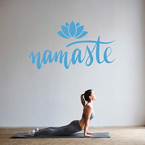 Namaste mit Lotusblume - Wandtattoo Wandaufkleber Sticker Aufkleber Mandala Lotus - erhältlich in vielen Größen (Lichtblau, 100 x 56 cm) von WandFactory