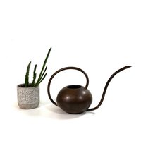 Große Rustikale Vintage Kupfer Gießkanne - Blumenkanne Kakteenkanne Offen 1, 5 L Boho Stil Nr. 32/2 1970Er Große Rustikale Vintage Kupfer Gießkanne - Blumenkanne Kakteenkanne Offen 1, 5 L Boho Stil Nr. 32/2 1970Er von Wandabazaa