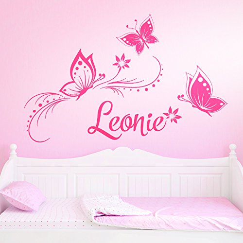 Wandaro Wandtattoo Wunschname mit Blüten & Schmetterlingen I Hellrosa (BxH) 58 x 39 cm I Kinderzimmer Wandsticker Wandaufkleber Aufkleber Sticker Baby W3275 von Wandaro