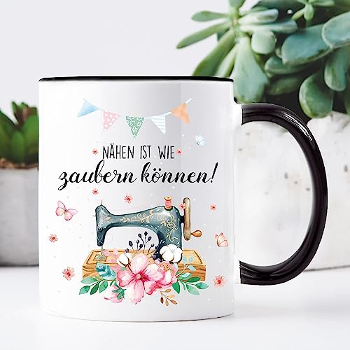 Bedruckte Tasse Nähen ist wie zaubern können Nähmaschine schwarz weiß Geschenk Geburtstag Mutti Mama Oma von Wandtattoo Loft