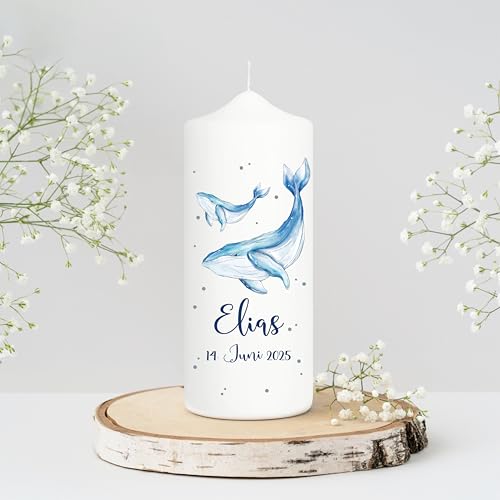 Wandtattoo Loft Taufkerze Junge mit Taufspruch, Motiv Blauer Wal 18 x 7 cm, personalisierte Kerze, bedruckte Kerze zur Taufe, Taufgeschenk von Wandtattoo Loft