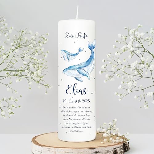 Wandtattoo Loft Taufkerze Junge mit Taufspruch Motiv Blauer Wal 25 x 8 cm, personalisierte Kerze, bedruckte Kerze zur Taufe, Taufgeschenk Wandtattoo Loft Taufkerze Junge mit Taufspruch Motiv Blauer Wal 25 x 8 cm, personalisierte Kerze, bedruckte Kerze zur Taufe, Taufgeschenk von Wandtattoo Loft