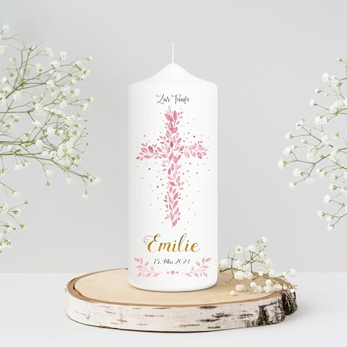 Wandtattoo Loft Taufkerze Mädchen personalisierte Patenkerze, Motiv Heiliges Kreuz aus rosa Blättern, 18cm x 7cm, personalisierte Kerze, bedruckte rosa Kerze Taufe, individuelles Taufgeschenk von Wandtattoo Loft