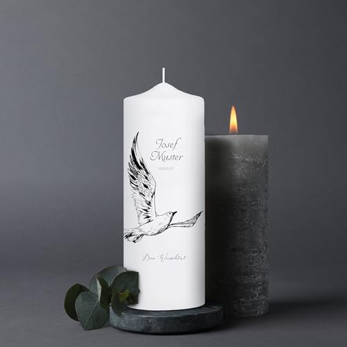 Wandtattoo Loft Trauerkerze personalisiert mit Namen und Datum, Motiv mit Möwe, 18cm x 7cm, personalisierte Trauerkerze, Kondolenzkerze, Beileidskerze, Trauerlicht, Grabkerze Wandtattoo Loft Trauerkerze personalisiert mit Namen und Datum, Motiv mit Möwe, 18cm x 7cm, personalisierte Trauerkerze, Kondolenzkerze, Beileidskerze, Trauerlicht, Grabkerze von Wandtattoo-Loft